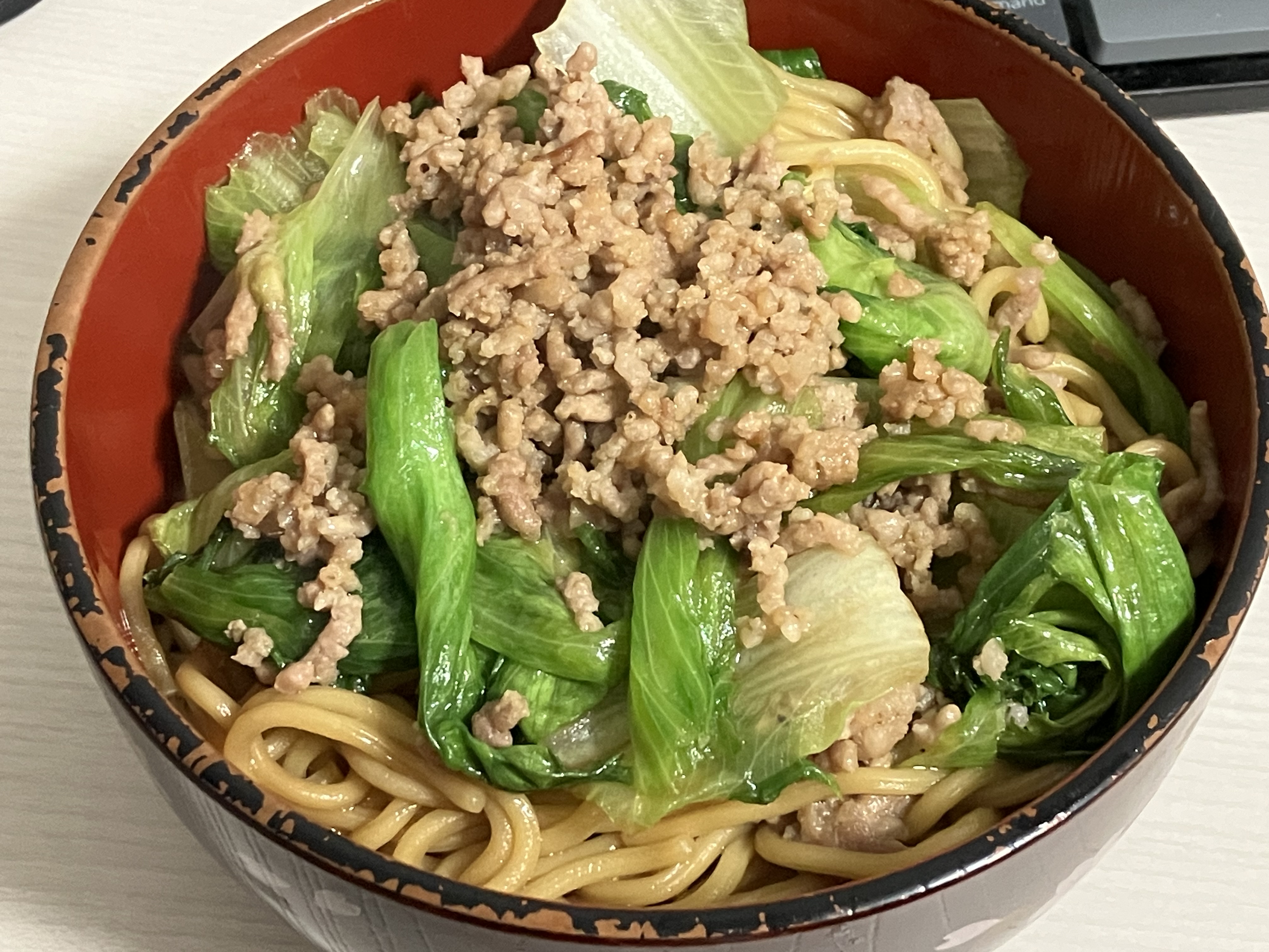 ひき肉を使った焼きそば