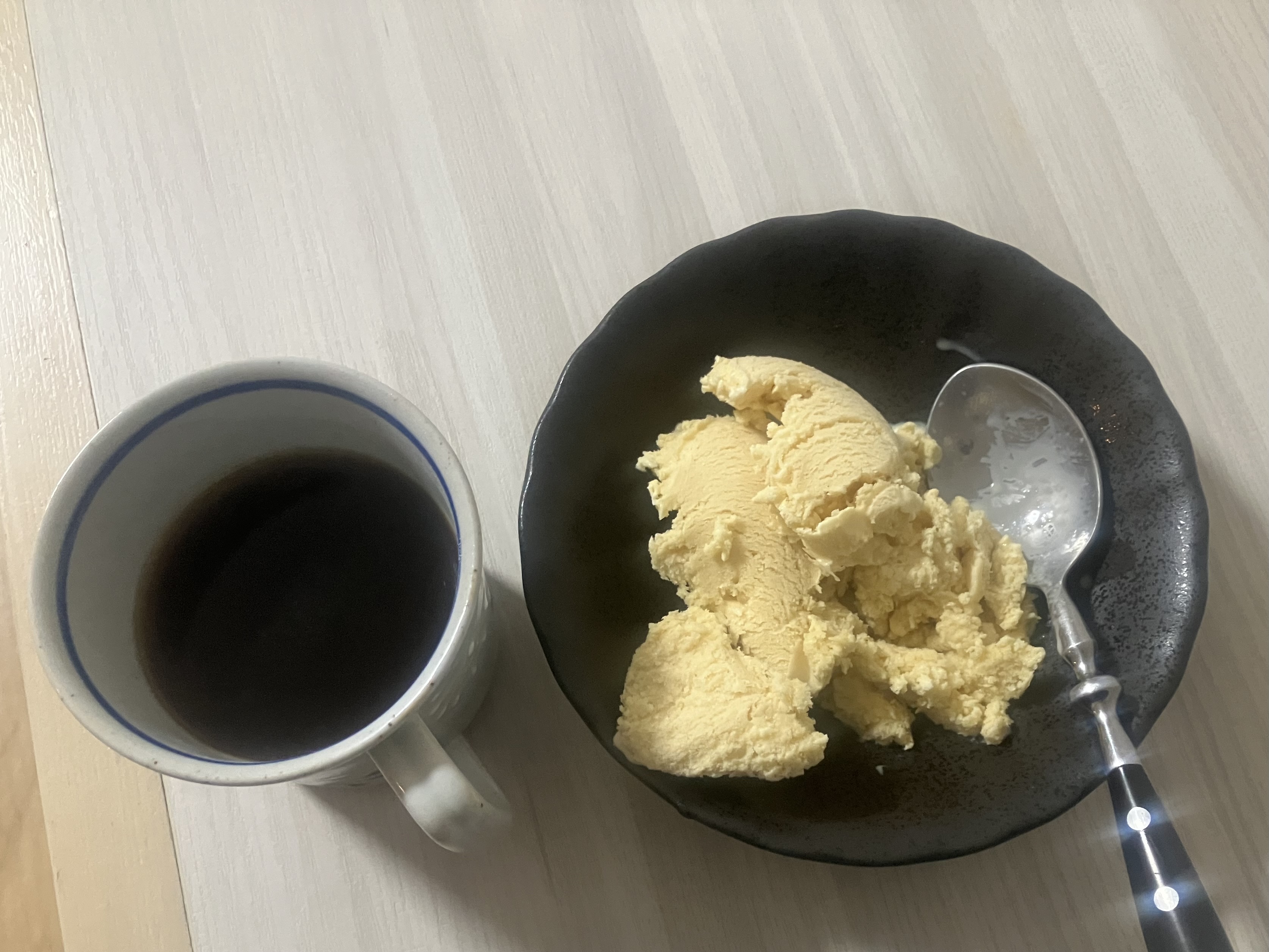 自家製アイスとコーヒー